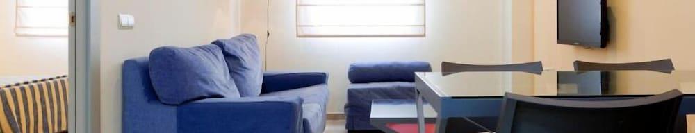 Apartamentos Vértice Sevilla Aljarafe Bormujos Bagian luar foto