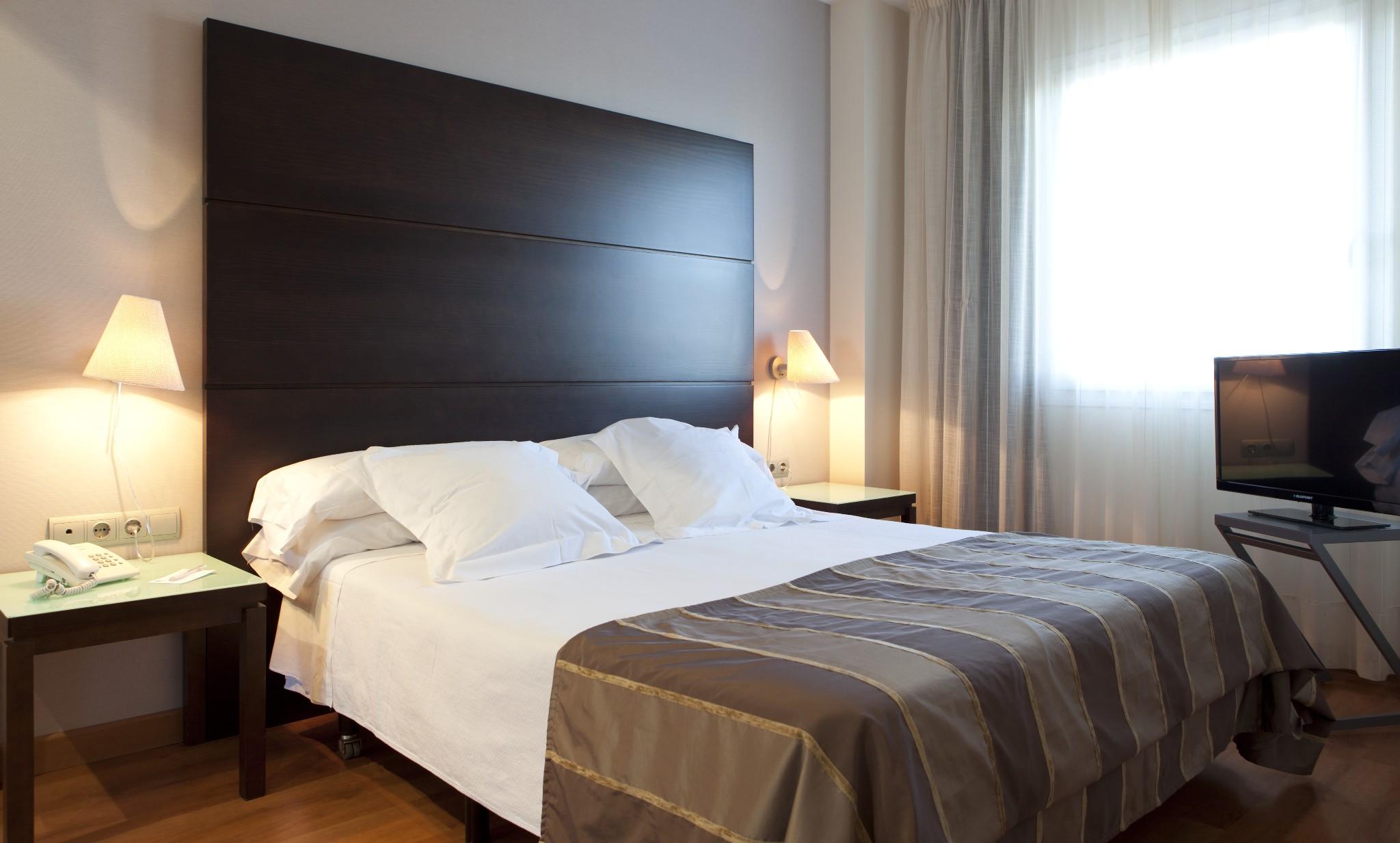 Apartamentos Vértice Sevilla Aljarafe Bormujos Bagian luar foto